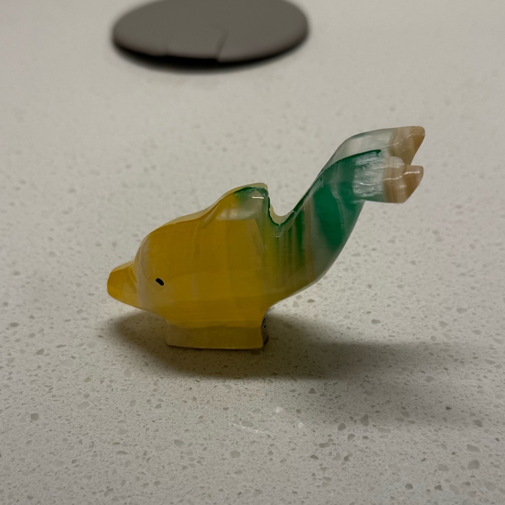Dolphin Crystal